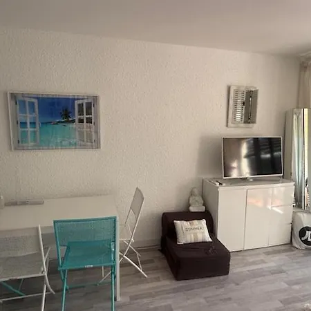 Apartament Petit Bijou *